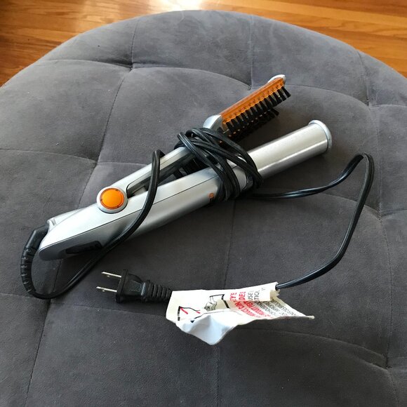 InStyler Rotating Hair Iron - Picture 1 of 6